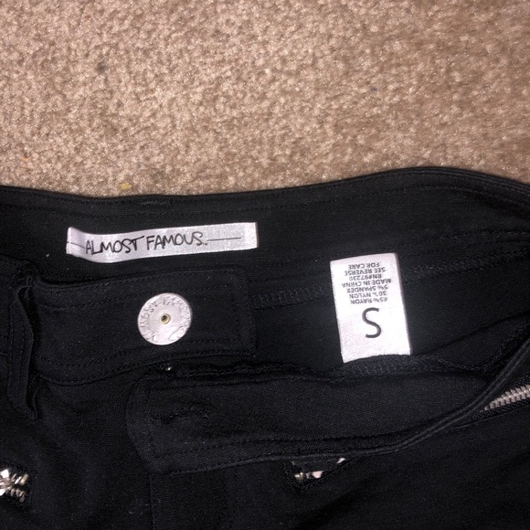 Custom Short Set by Various Brands - Picture 12 of 12